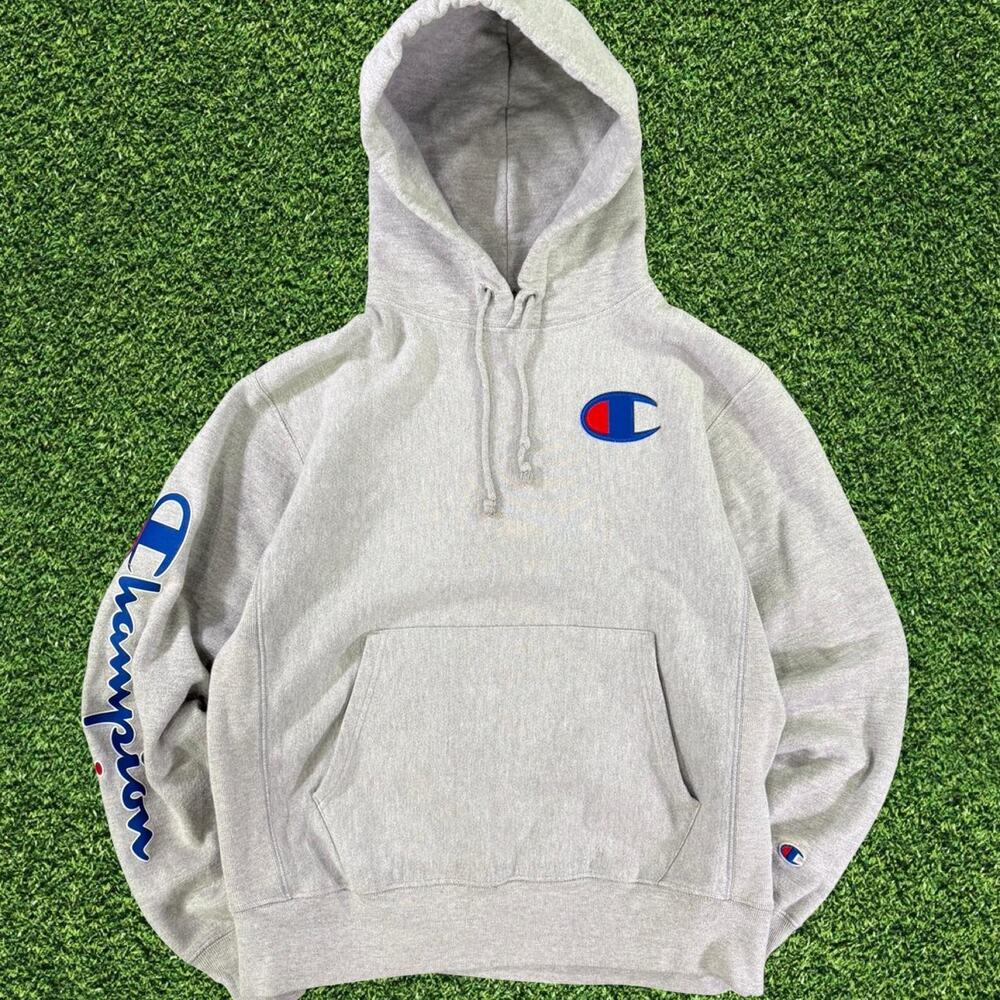 Champion Grey Reverse Weave Hoodie with arm logo baggy loose fit size M y2k VTG